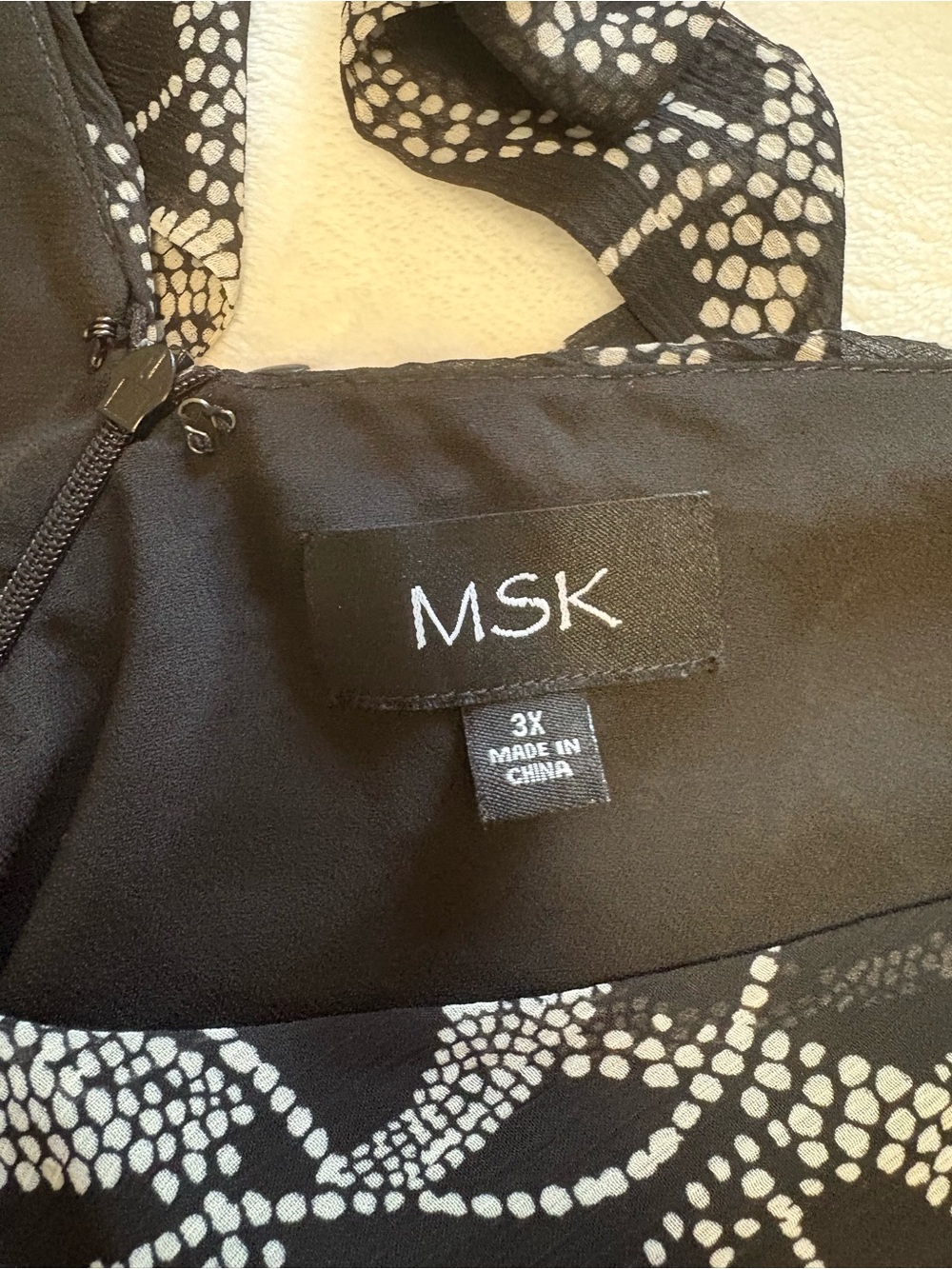 MSK DRESS - Picture 2 of 3